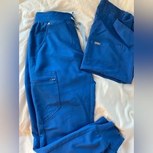 Figs jogger set- blue